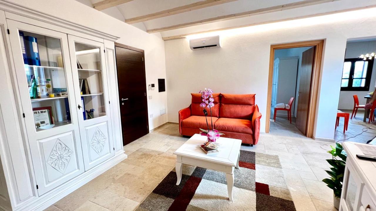 La Casa Di Natalie Apartment Girasole Exterior photo